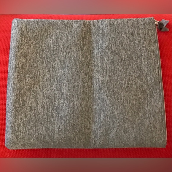 Stella & Dot The Madison Clutch GRAY WITH PEARLS